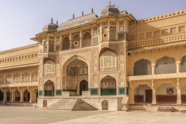 Explore the Regal Palaces and Ancient Forts of Rajasthan