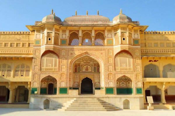 Explore the Regal Palaces and Ancient Forts of Rajasthan