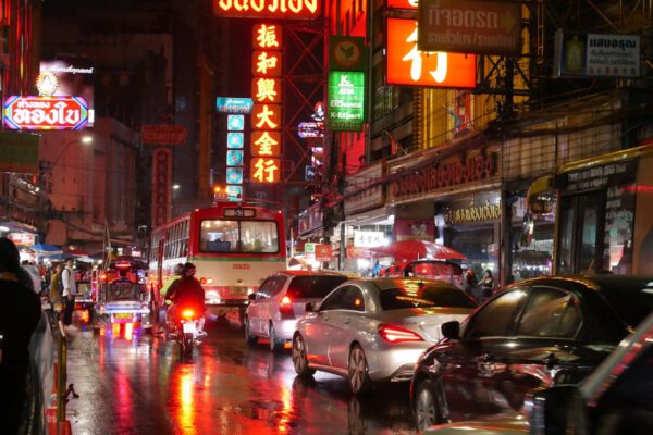 Experience the Magic of Bangkok’s Illuminated Landmarks at Night